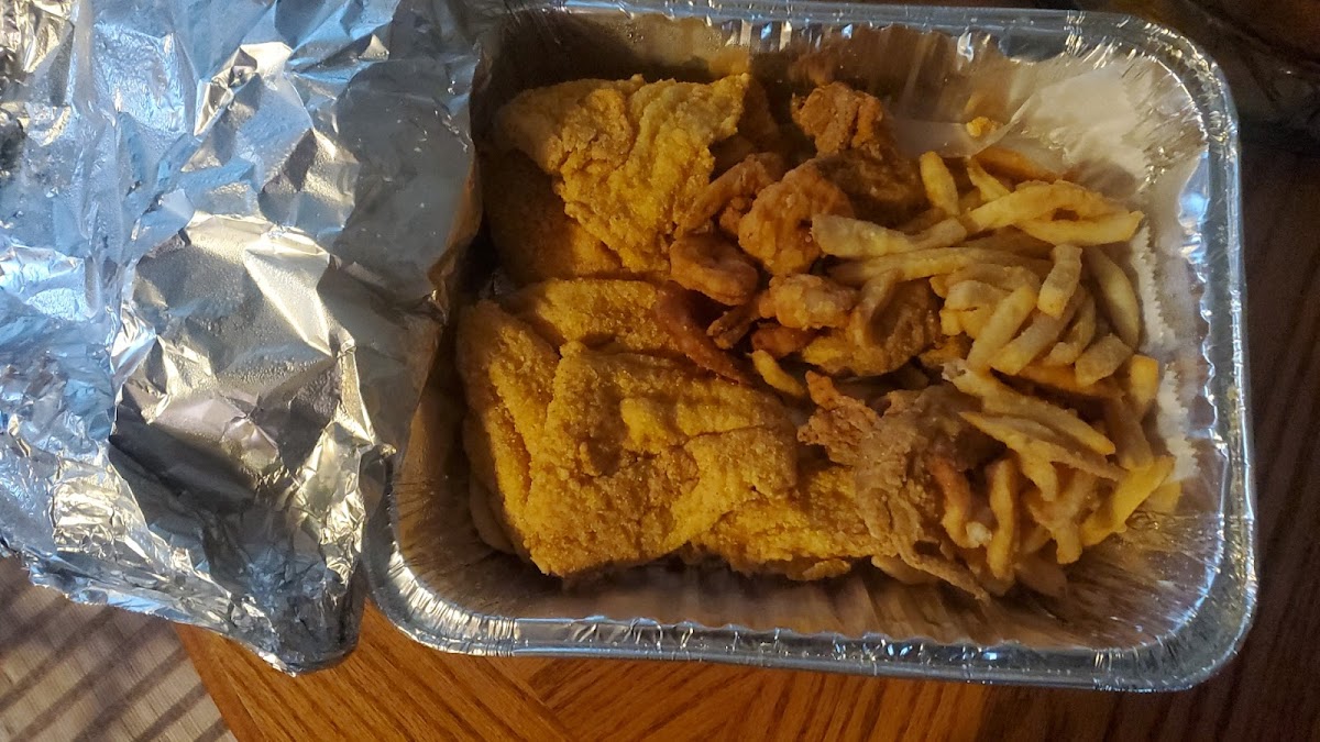 Shark's Fish & Chicken-4