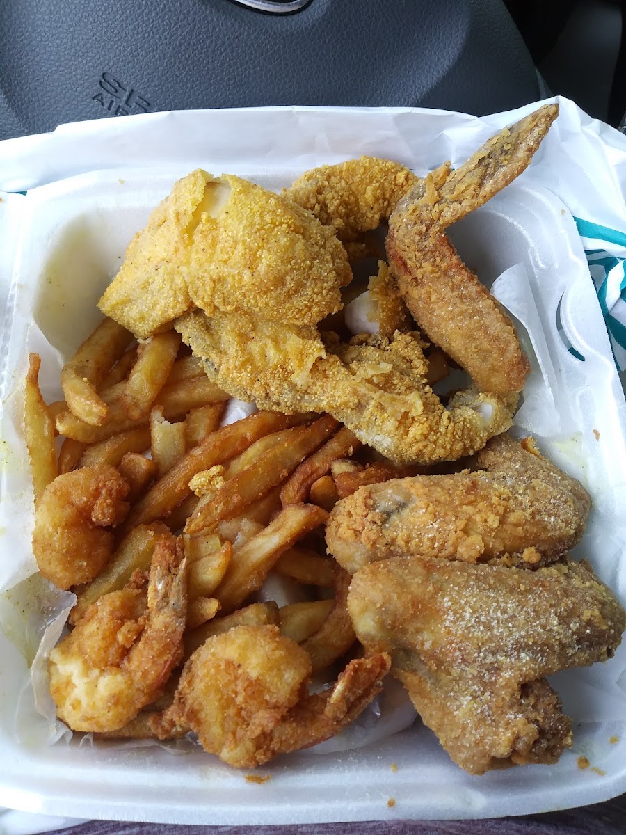 Shark's Fish & Chicken-7